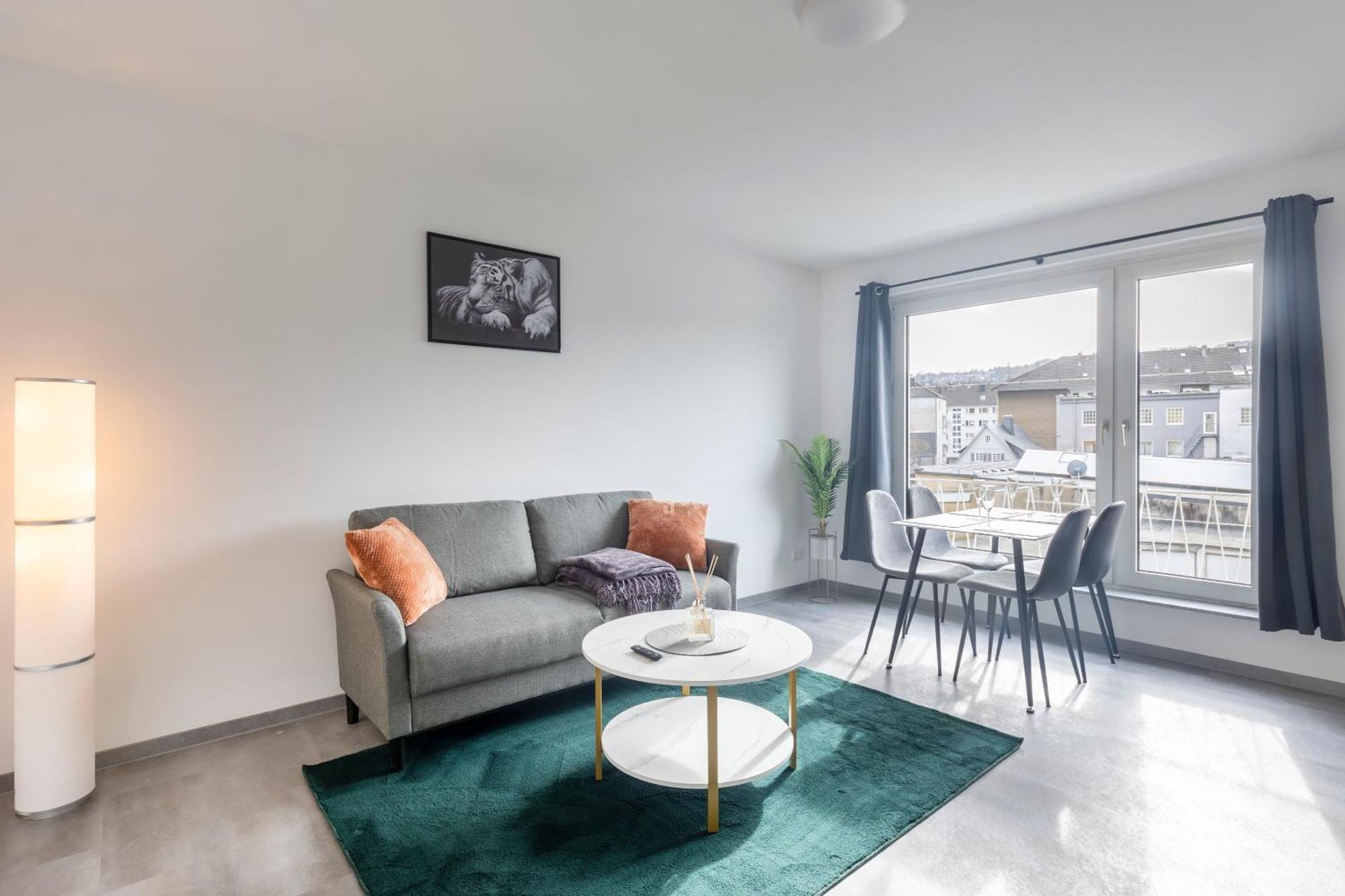 44 Apartments - Modern, Gemuetlich, Wlan, Balkon, Stellplatz Wuppertal Eksteriør bilde